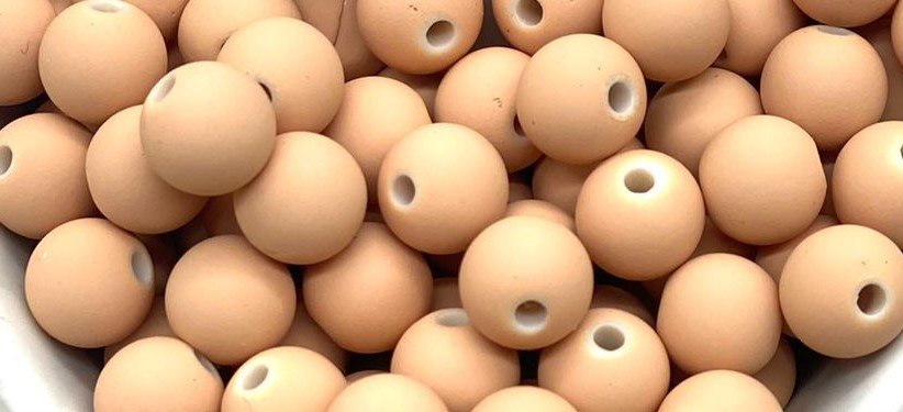 Bolinha passante Rosa nude- emborrachada - 10mm