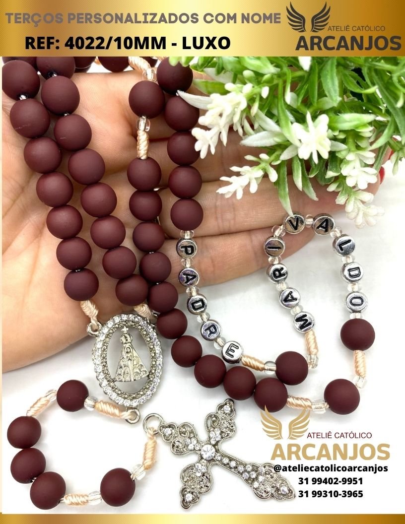Terço Personalizado Modelo Luxo - REF:4022/10MM (Peças Adornadas em Strass)