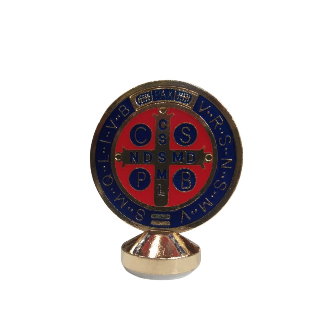 3982- Painel de Carro - Medalha de São Bento na cor dourado com detalhes na cor Azul