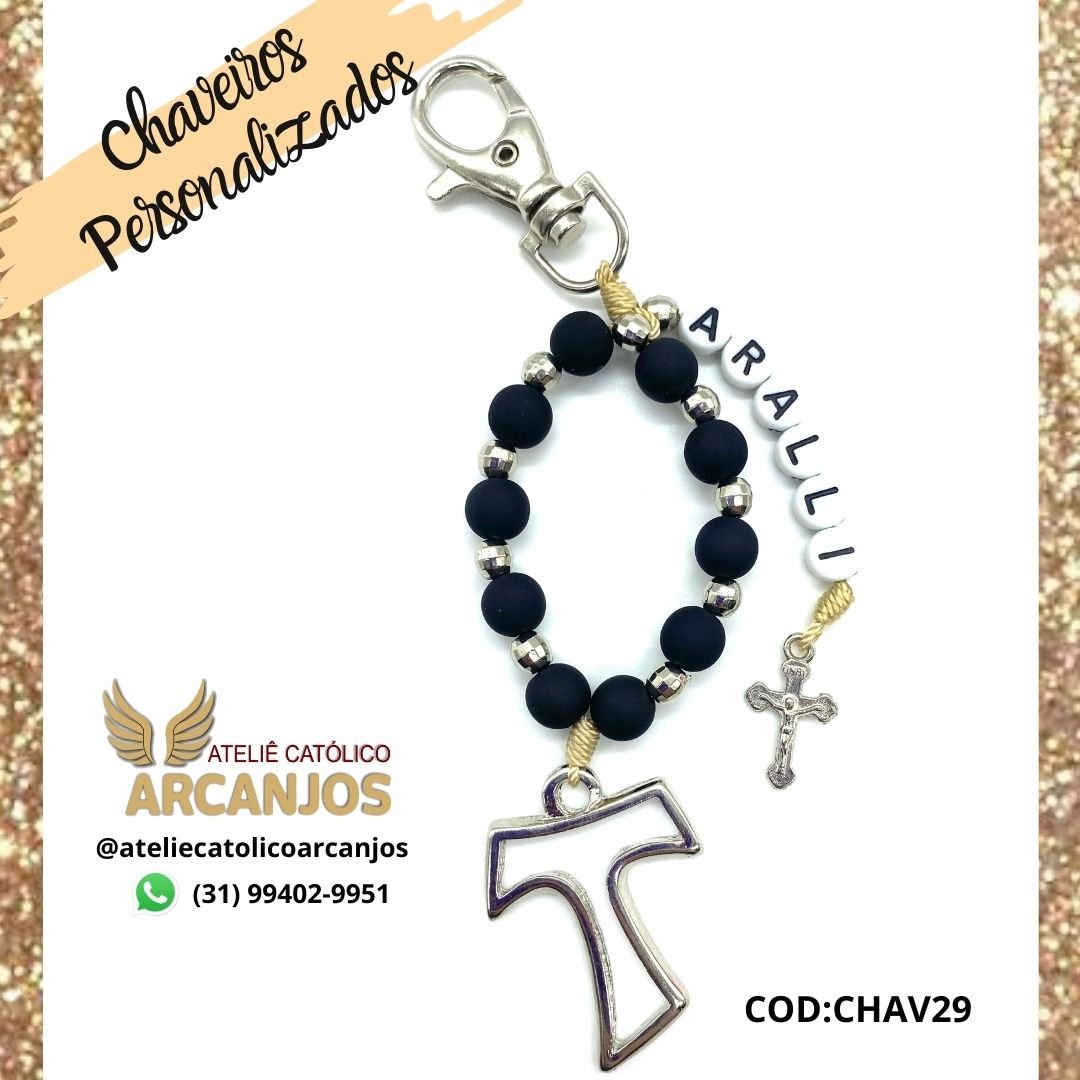 Cod:CHAV29-Chaveiro Personalizado-Azul Marinho -1 nome ( Letra Preta c/ fundo branco redonda) - Cruz Tau