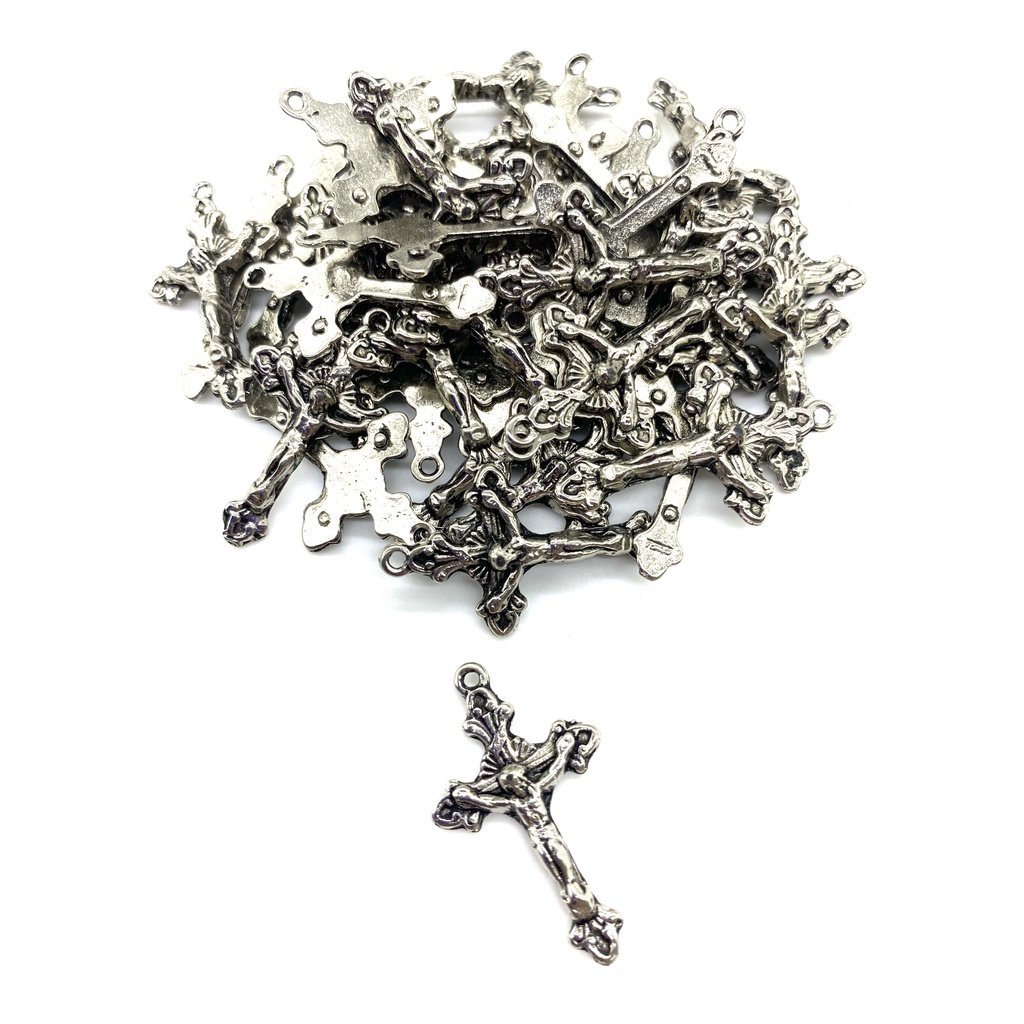 CRUZ RESINADA EM COR - COD:4031 Resina Branca 5,5CM X 3,2CM