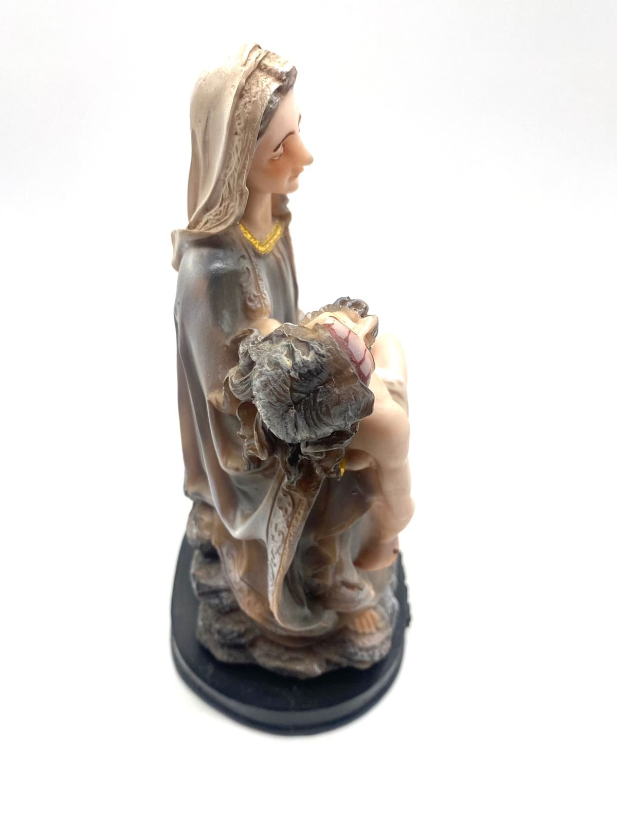 Cod:3054 - Imagem de Resina Nossa Senhora da Piedade- 21cm