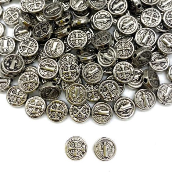 Medalha Passante - São Bento ('Pct c/10 Pçs') - P/ fabricar terços pulseiras e outros 1cm X 1cm