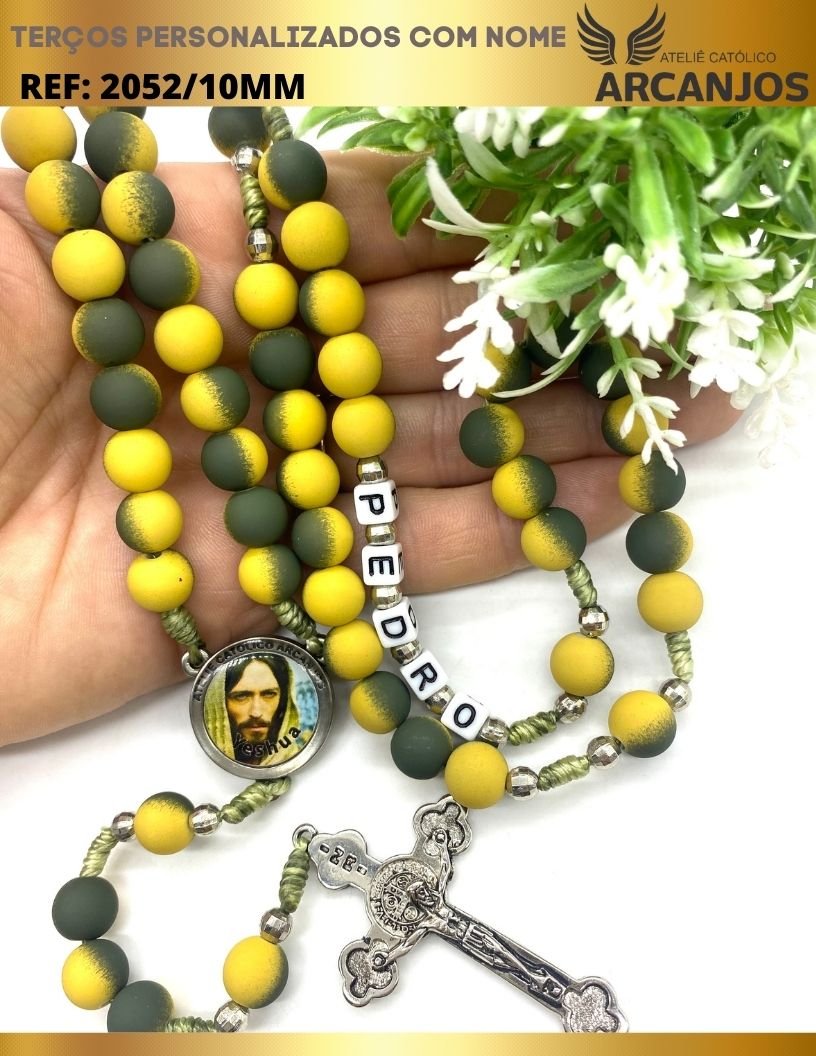 Terço Personalizado (Cor Mesclado Vede Amarelo) Modelo Clássico - REF:2052/10MM