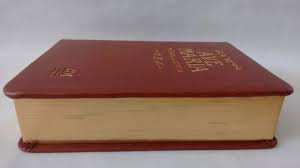 Cod:2137 - Biblia Sagrada - Edição Luxo Ilustrada - Editora Ave Maria
