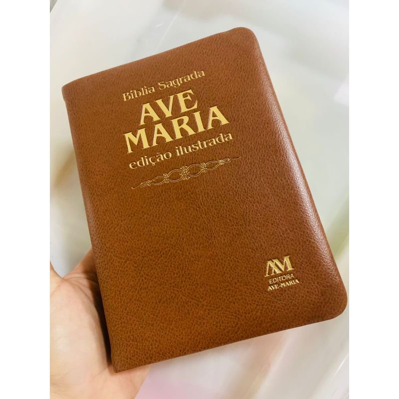 Cod:2137 - Biblia Sagrada - Edição Luxo Ilustrada - Editora Ave Maria